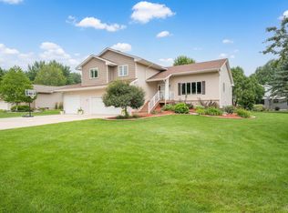 707 26th St SW, Austin, MN 55912