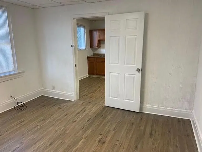 1603 Arlington Avenue — Photo 15