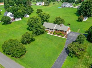 5412 Mantilo Creek Rd, Mechanicsville, VA 23116