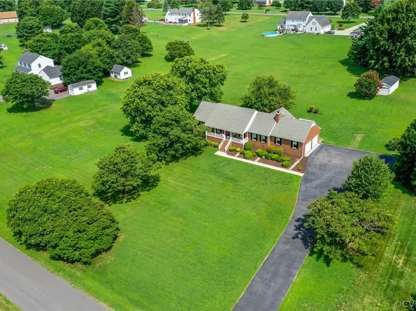 5412 Mantilo Creek Rd, Mechanicsville, VA 23116