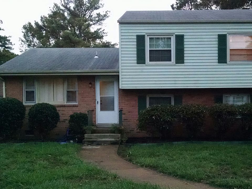 1st image of 2703 Terry Dr