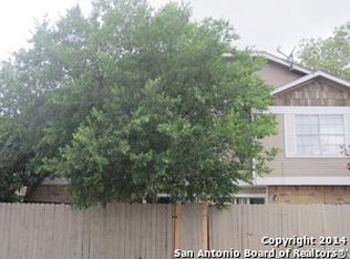 5224 Meadow Fld APT 1, San Antonio, TX 78250