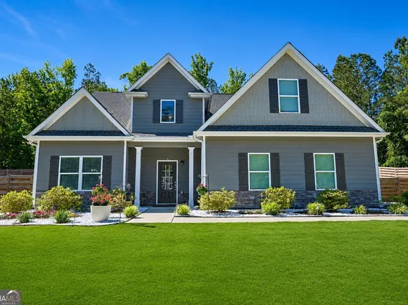 20 Hawthorn Ln, Covington, GA 30014