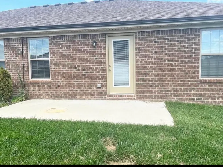 434 Beacon Dr #1A — Photo 2