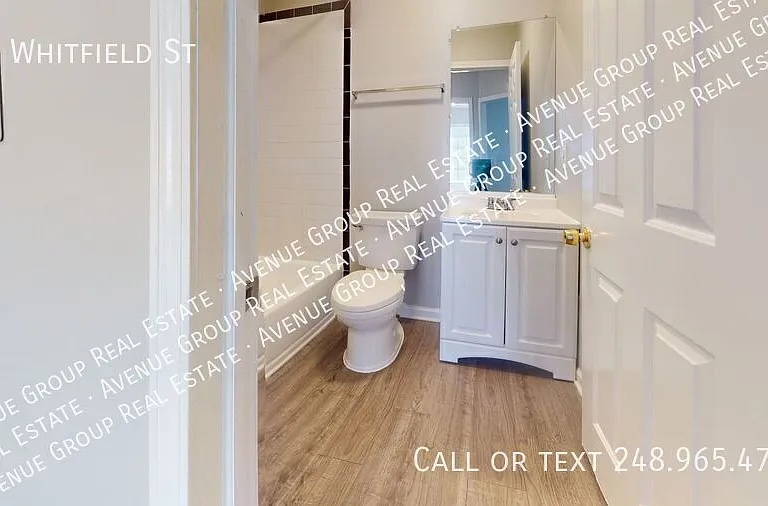 65 Whitfield St — Photo 3