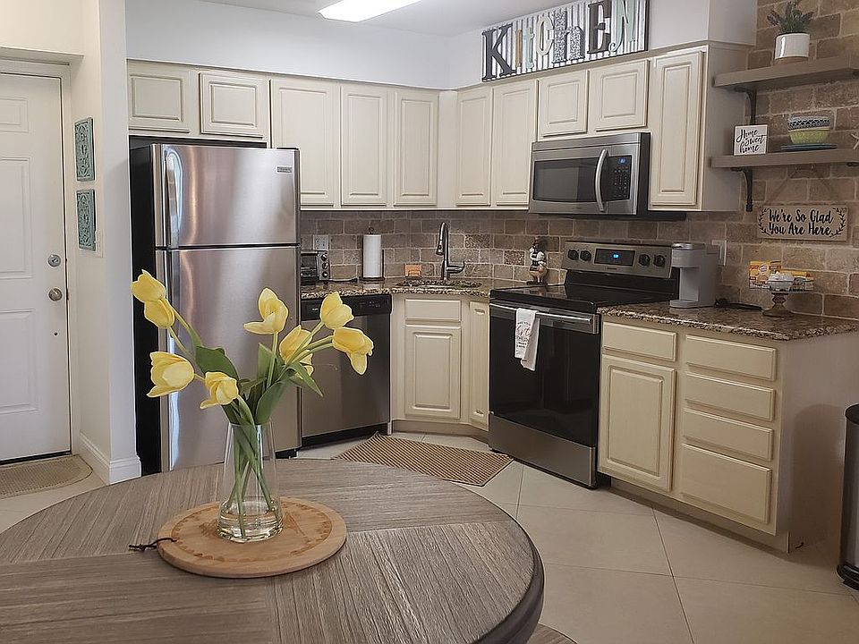 Beautifully Remodeled 