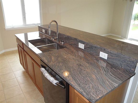 4th image of 2421 Kobel Ct