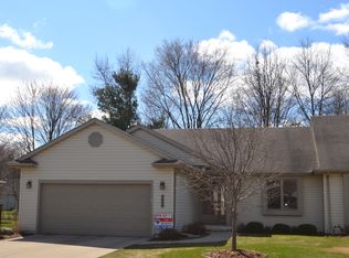 2609 Schade West Dr #19, Midland, MI
