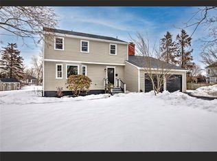 3 Pine Top Rd, Barrington, RI 02806