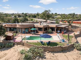 159 El Rey Dr, Corrales, NM 87048