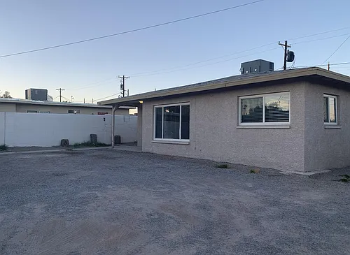 1723 Linden Ave Photo 1