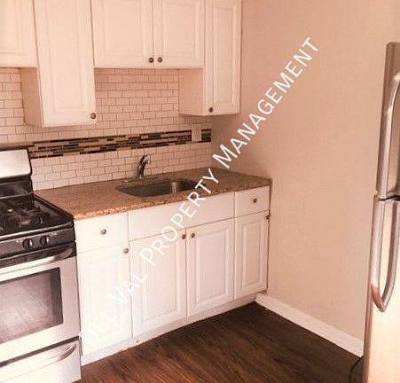 2nd image of 3830 Berkley Ave Floor 2