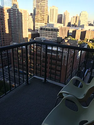 Rented by Owner | media 23