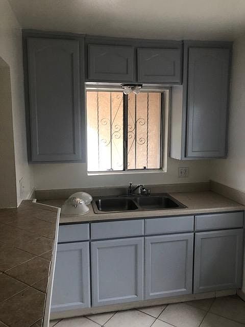 2nd image of 6619 El Cortez Ave Unit 1/2