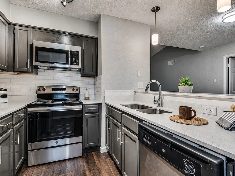 The Morgan Apartments — Photo 2