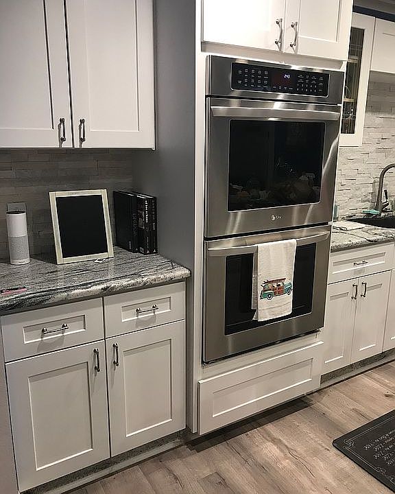 1st image of 8761 Bay Pointe Dr