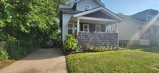 1447 Albany St photo 1