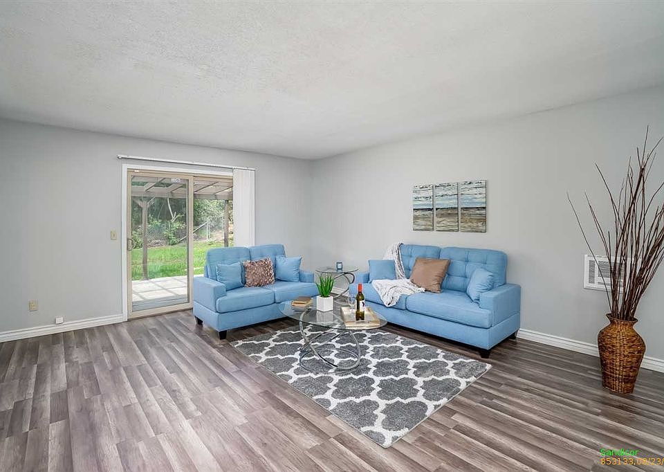 1st image of 3978 Cameo Dr