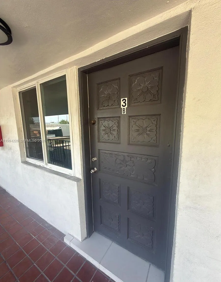 Clayton Heights — Photo 1
