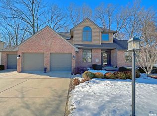 124 Fleur De Lis Dr, East Peoria, IL 61611