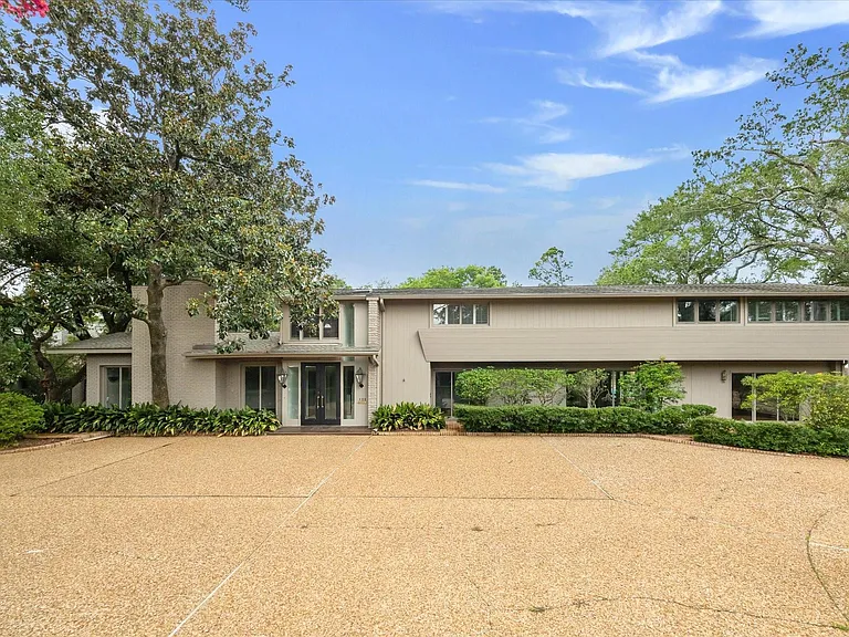 626 Rocky River Rd — Photo 3