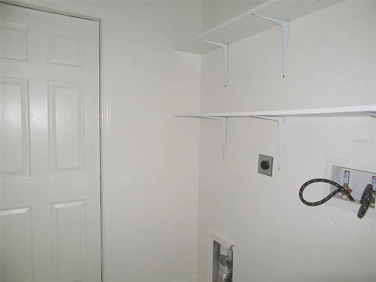 2716 Vogler Ln — Photo 14