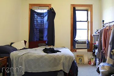 Rented by Rennit Inc.