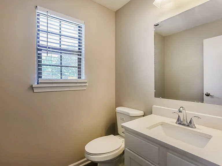 6722 Foxfire Dr — Photo 16