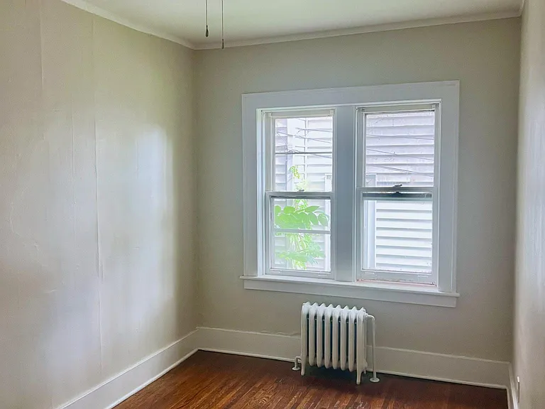 835 Merchants Rd #4 — Photo 14
