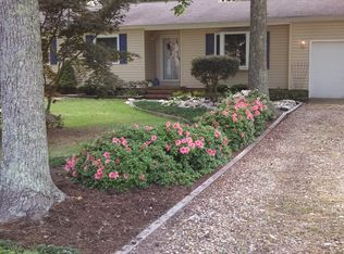 2056 Yacht Club Rd, Hayes, VA 23072