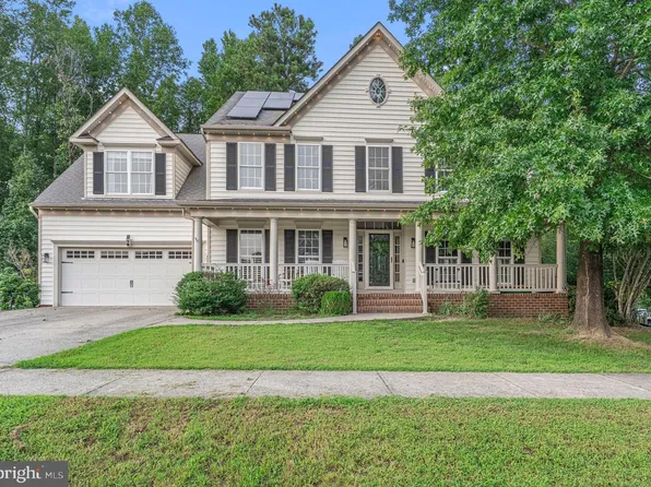 18015 Jackson Dr, Bowling Green, VA 22427