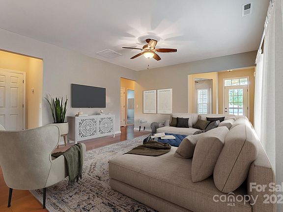4th image of 20245 Dovekie Ln