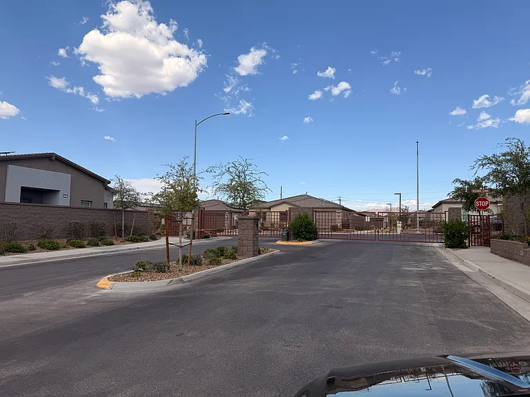 341 Aravalli Crest St — Photo 7