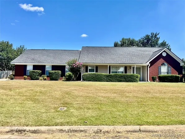 102 Daphne Dr, Enterprise, AL 36330