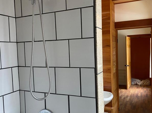 1366 Ashland Ave NE UNIT 1