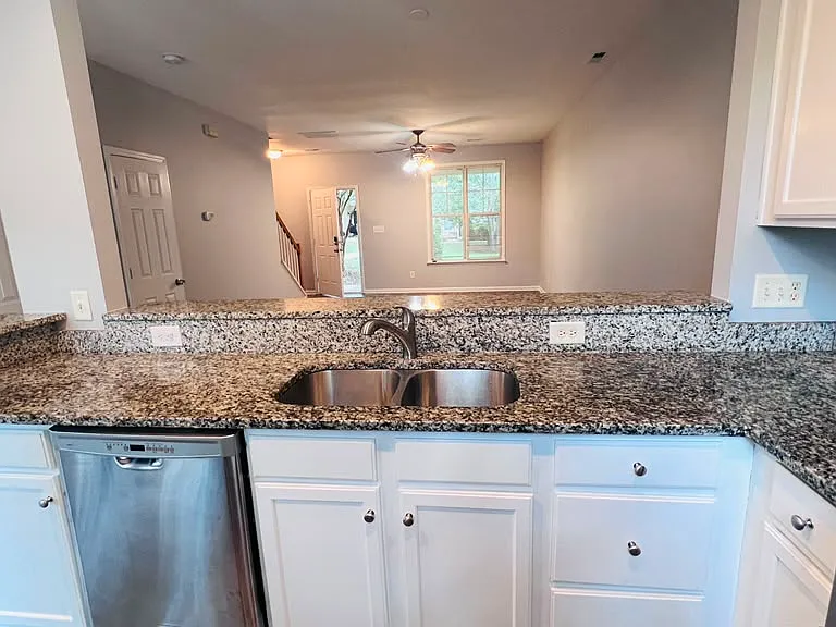 10322 McGoogan Ln #64 — Photo 7