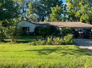 3266 Ravenwood Ave, Ann Arbor, MI 48103
