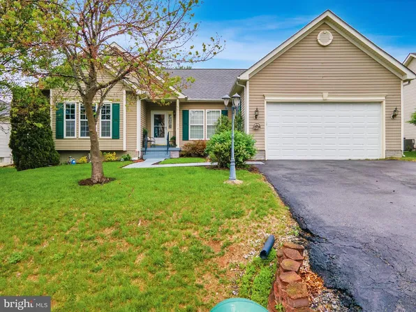 540 Hogan Dr, Martinsburg, WV 25405