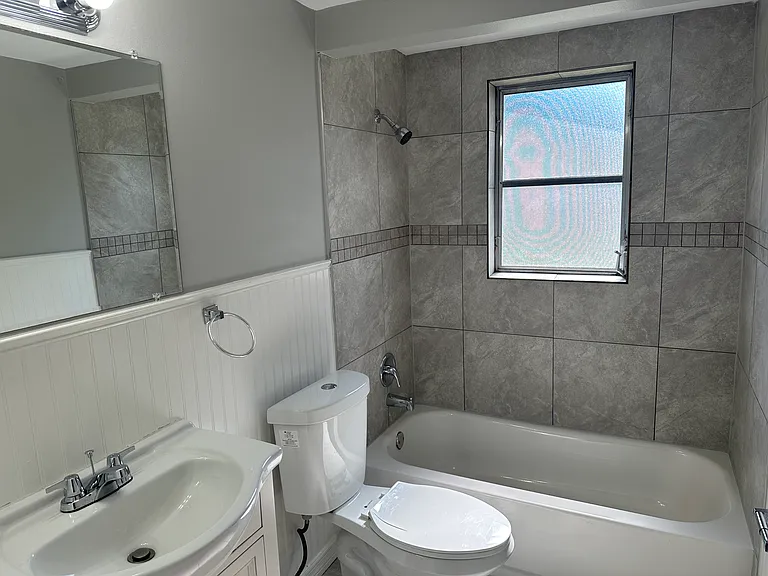 7804 Birchwood Dr — Photo 6