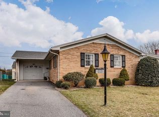 1001 Young Pl, Frederick, MD 21702