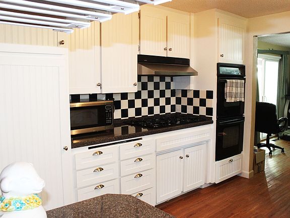 4th image of 4209 Candlewood Dr SE