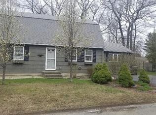 7 Nottingham Rd, Oxford, MA 01540