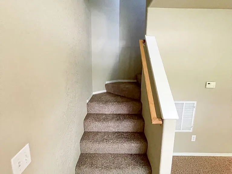 614 Prescott St — Photo 9