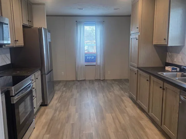 120 Cottonwood Blvd #120COT, Morton, IL 61550