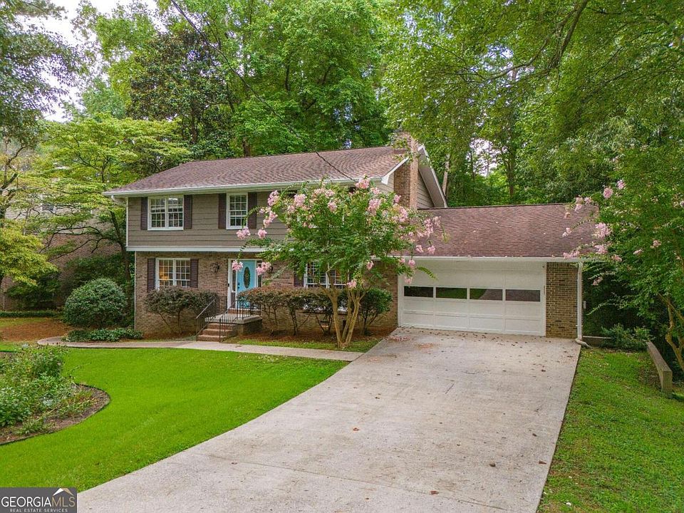 1st image of 3993 Menlo Dr