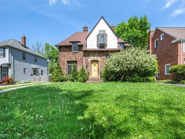 17929 Sherrington Rd, Shaker Heights, OH 44122