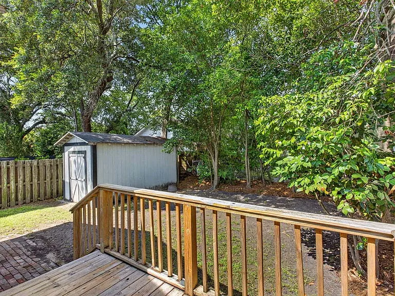 831 Rutledge Ave — Photo 5