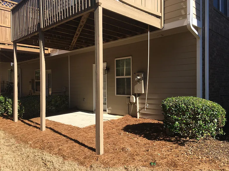 11090 Brunson Dr — Photo 42