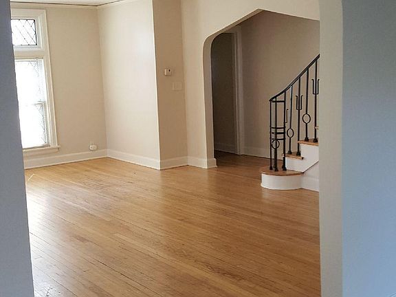 4th image of 502 S 52nd St #502