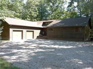 210 Thompson Hill Rd, Aliquippa, PA 15001